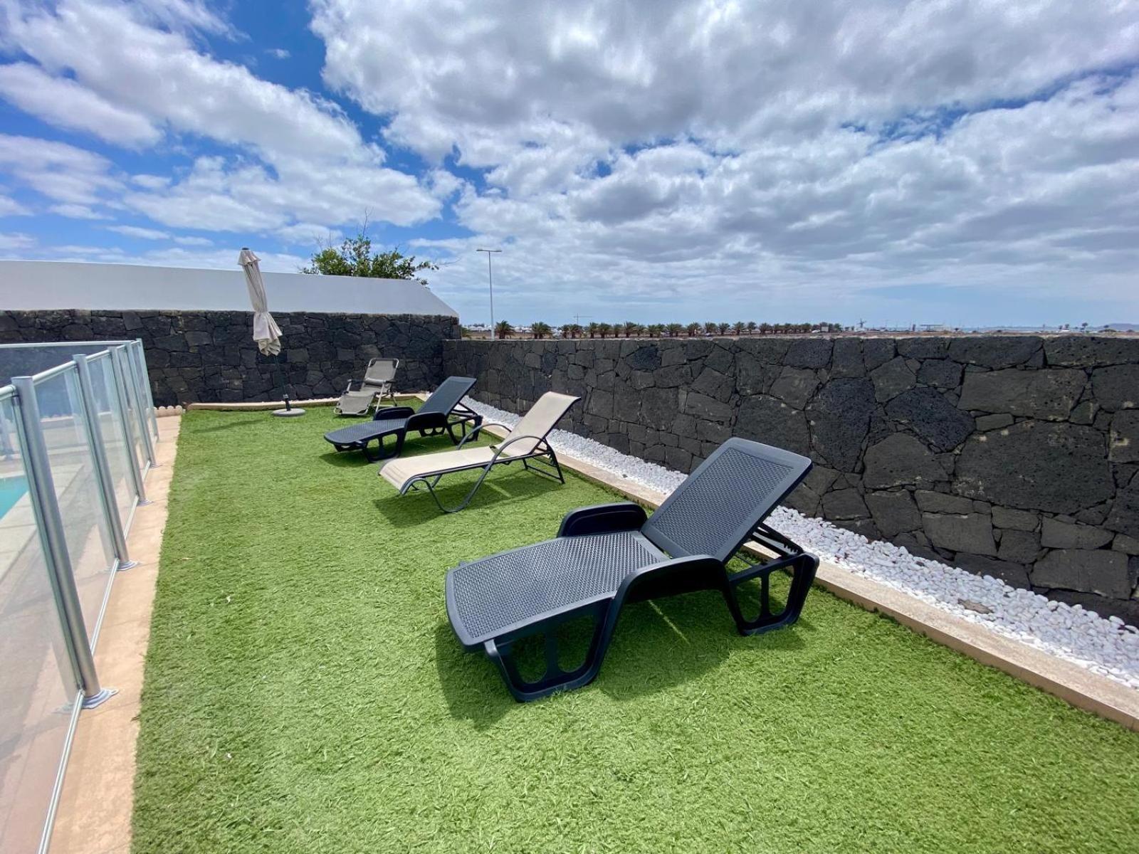 Villa Abuelo Paco - Private Heated Pool Playa Blanca  Exterior photo